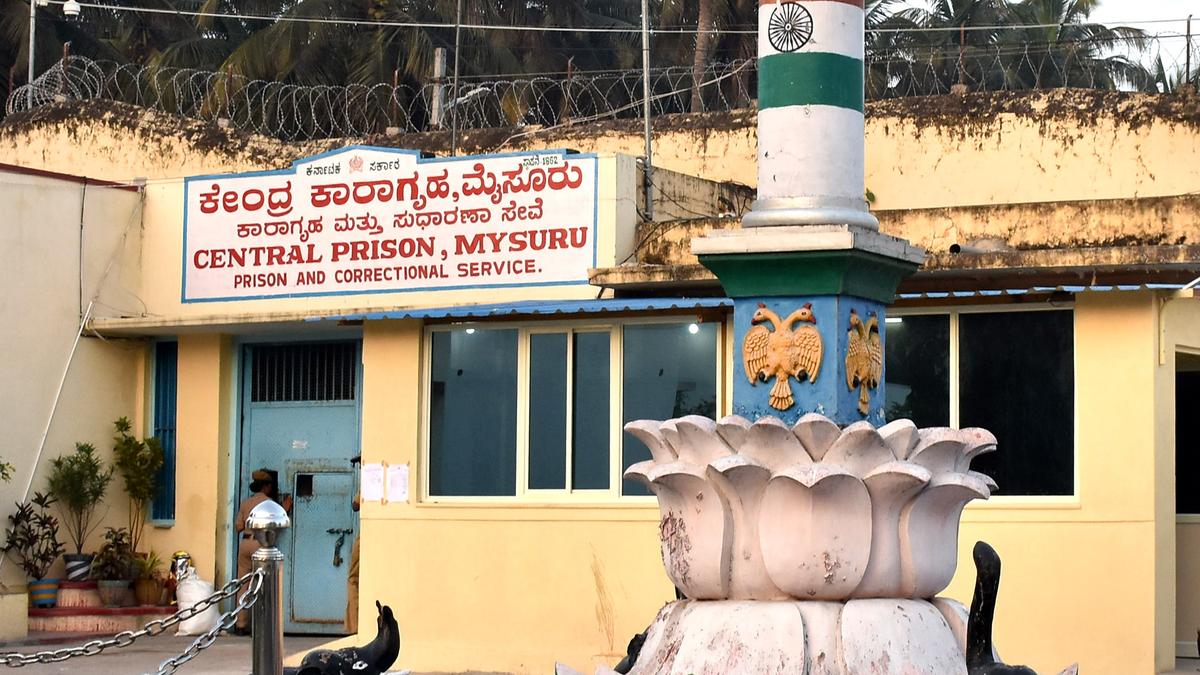 Three convicts die after consuming ‘essence’ while preparing cakes in Mysuru