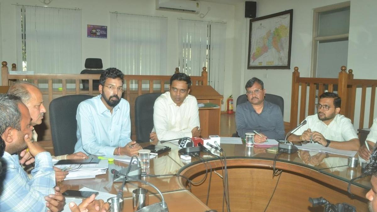 Preparations made to tackle likely drinking water crisis in Yadgir