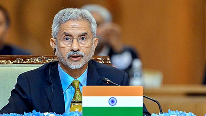 EAM-Jaishankar-arrives-in-Islamabad-to-attend-SCO-meeting