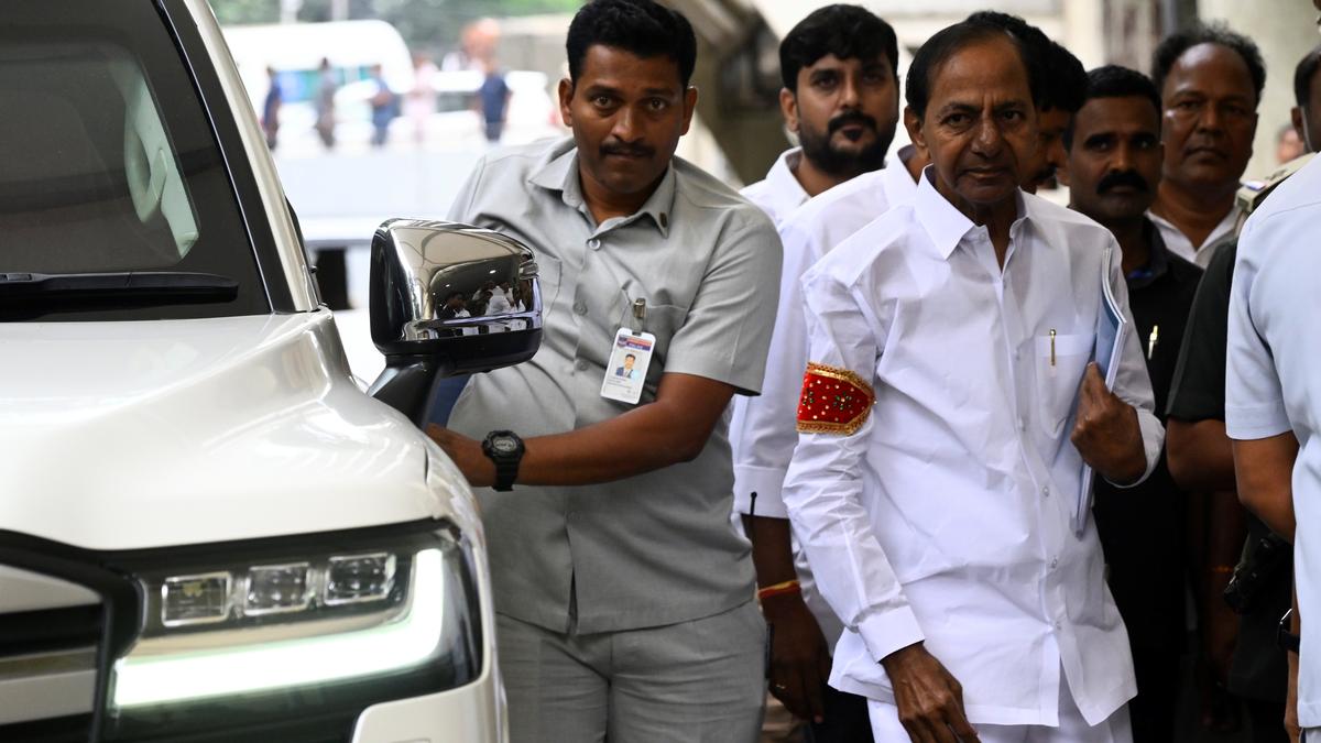 KCR grilled by probe panel for 50 mins; former CM hands over book with details on planning and execution of Kaleshwaram project