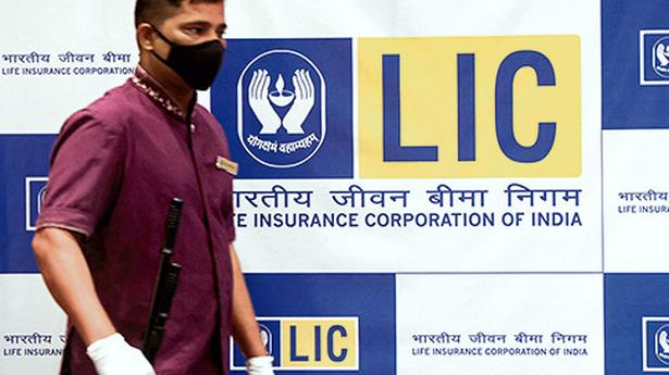 Embedded value of LIC rises to ₹5.41 lakh crore