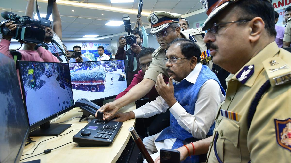 G. Parameshwara mandates DCPs to monitor traffic on Bengaluru roads for four hours a day