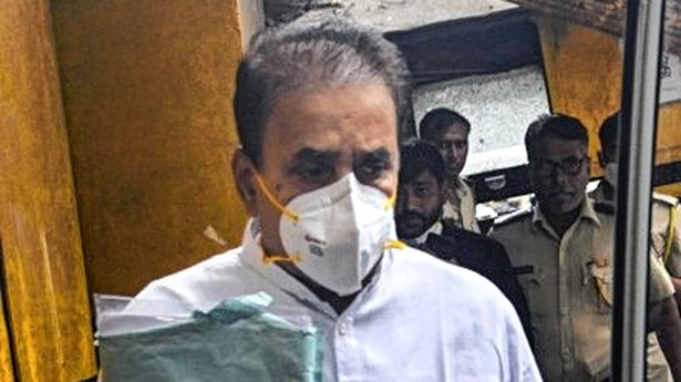 Supreme Court directs Bombay HC to hear and decide bail plea of Anil Deshmukh expeditiously