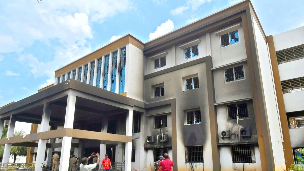 Kallakurichi schoolgirl’s mother moves Madras High Court for constitution of SIT to probe death