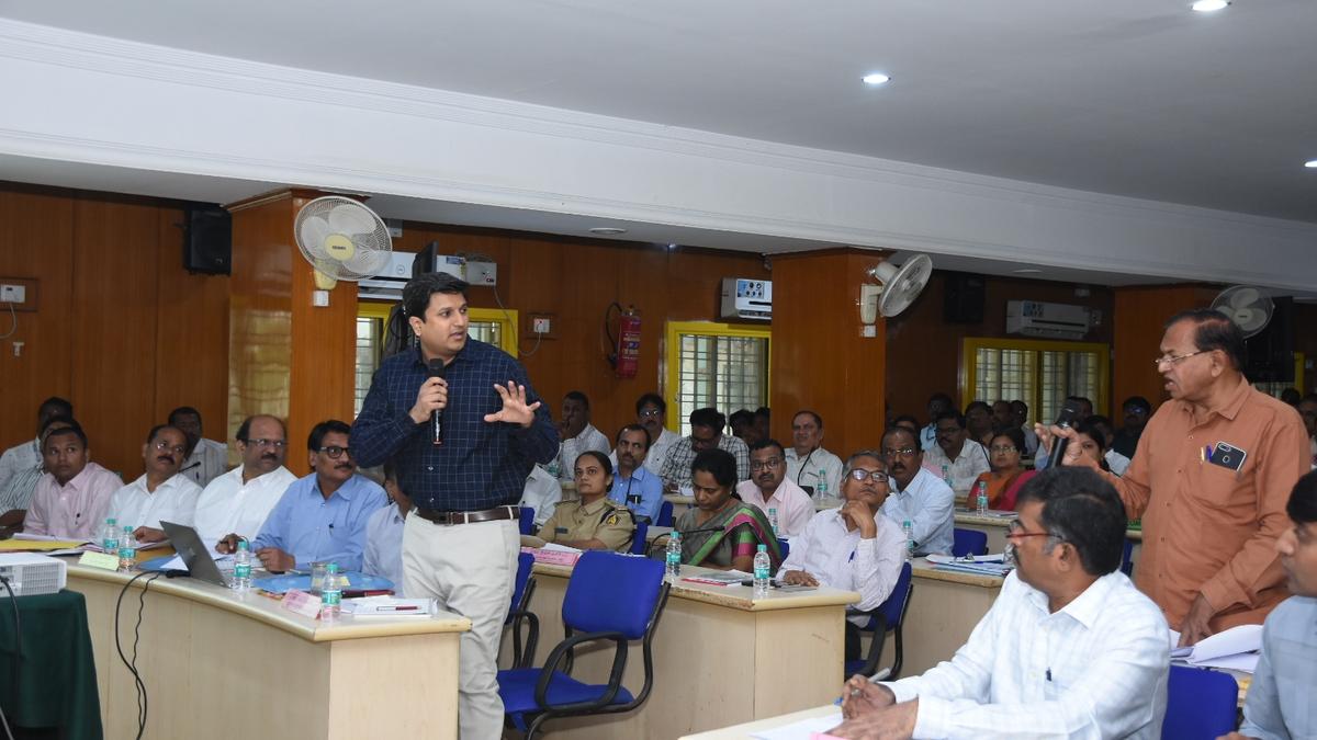 GESCOM proposal to hike power tariff by ₹1.37 per unit opposed