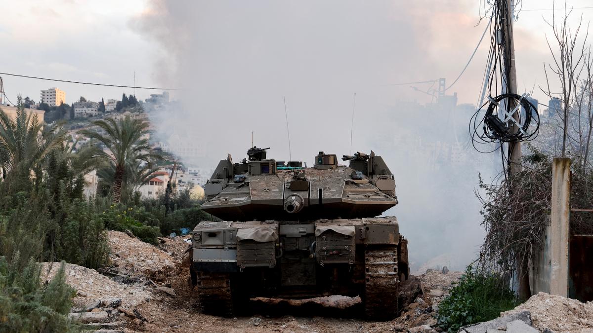 Israeli tanks move into the occupied West Bank for the first time since 2002 amid growing crackdown