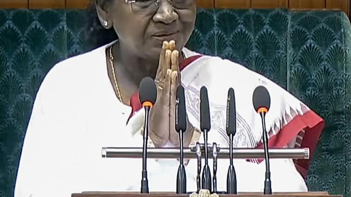 President invokes Gandhi, Nehru, urges MPs to act as one in national interest