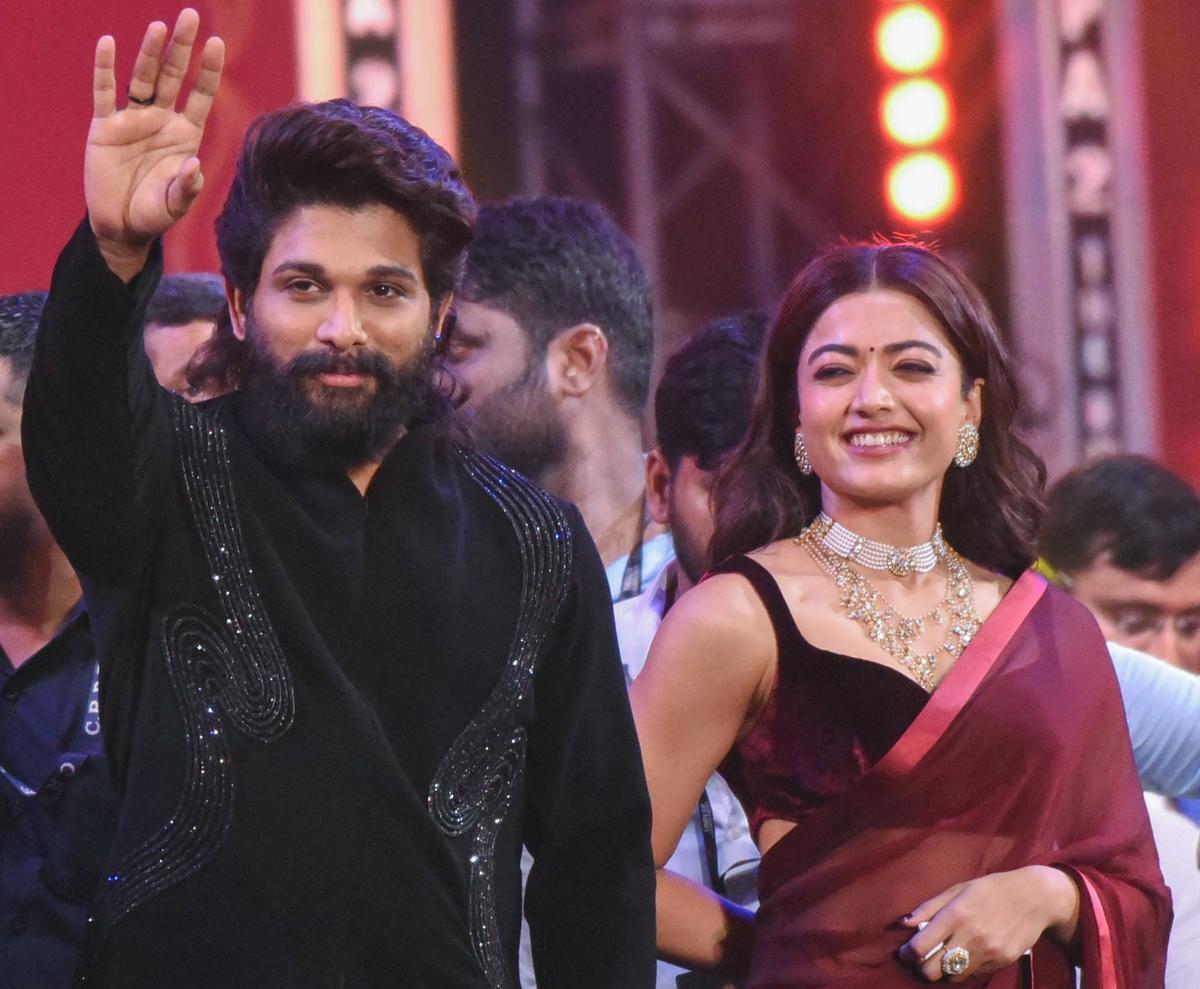 Actors Allu Arjun and Rashmika Mandanna at the trailer launch of their film ‘Pushpa 2: The Rule’. 