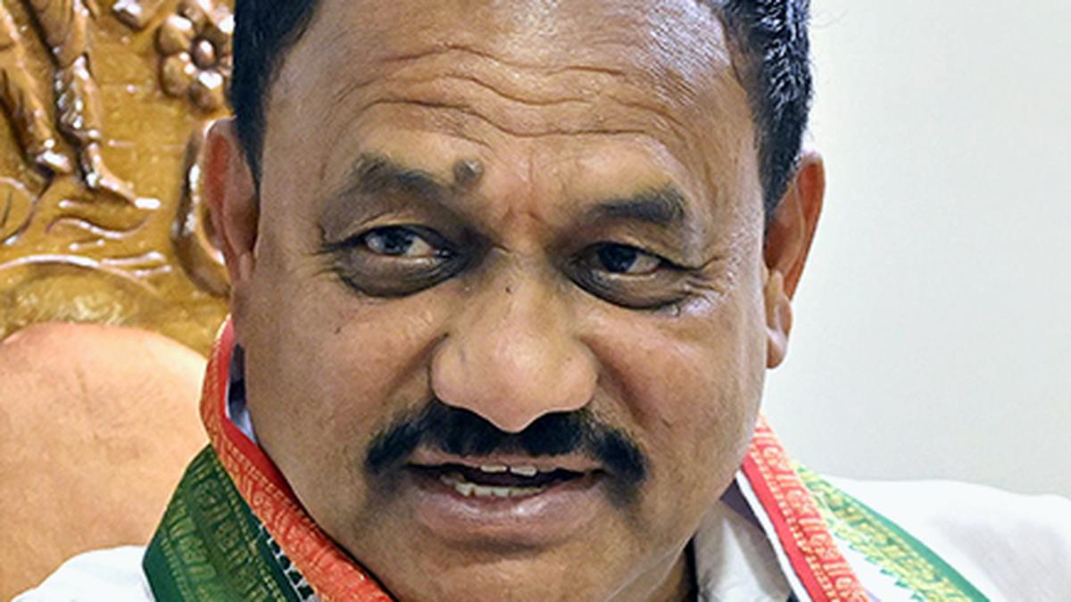 KCR has no moral right to be Leader of Opposition for skipping serious debates: TPCC chief