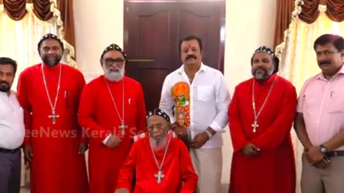 Suresh Gopi visits Catholicos at Puthenkurisu