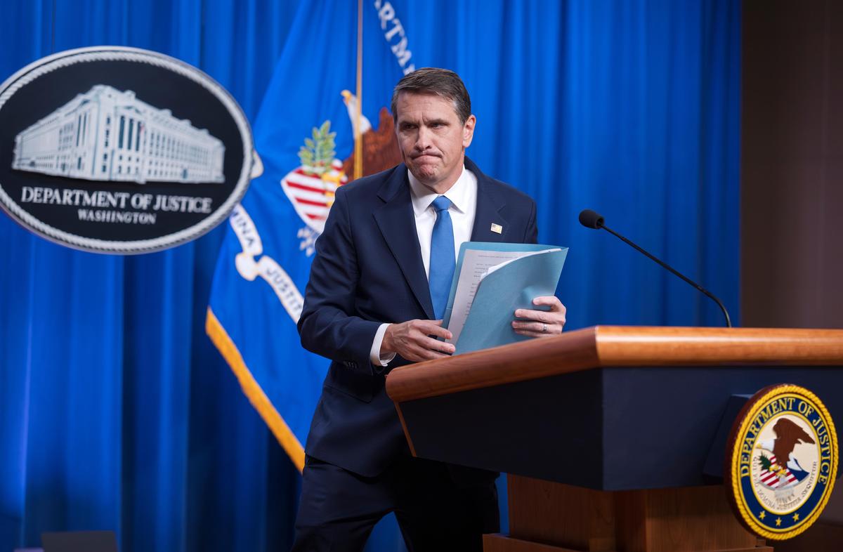 Who is Todd Blanche, the former Trump lawyer who’s the President’s pick for acting attorney general