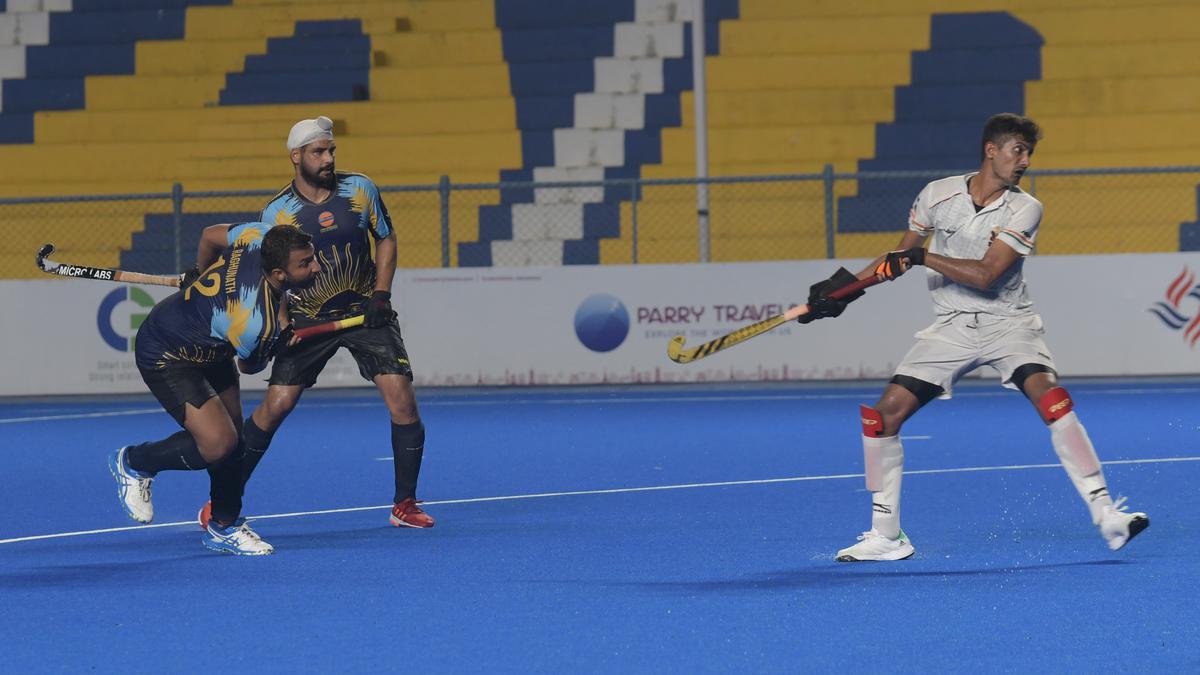 HOCKEY | Indian Oil Corporation weathers a fighback from Indian Navy before prevailing