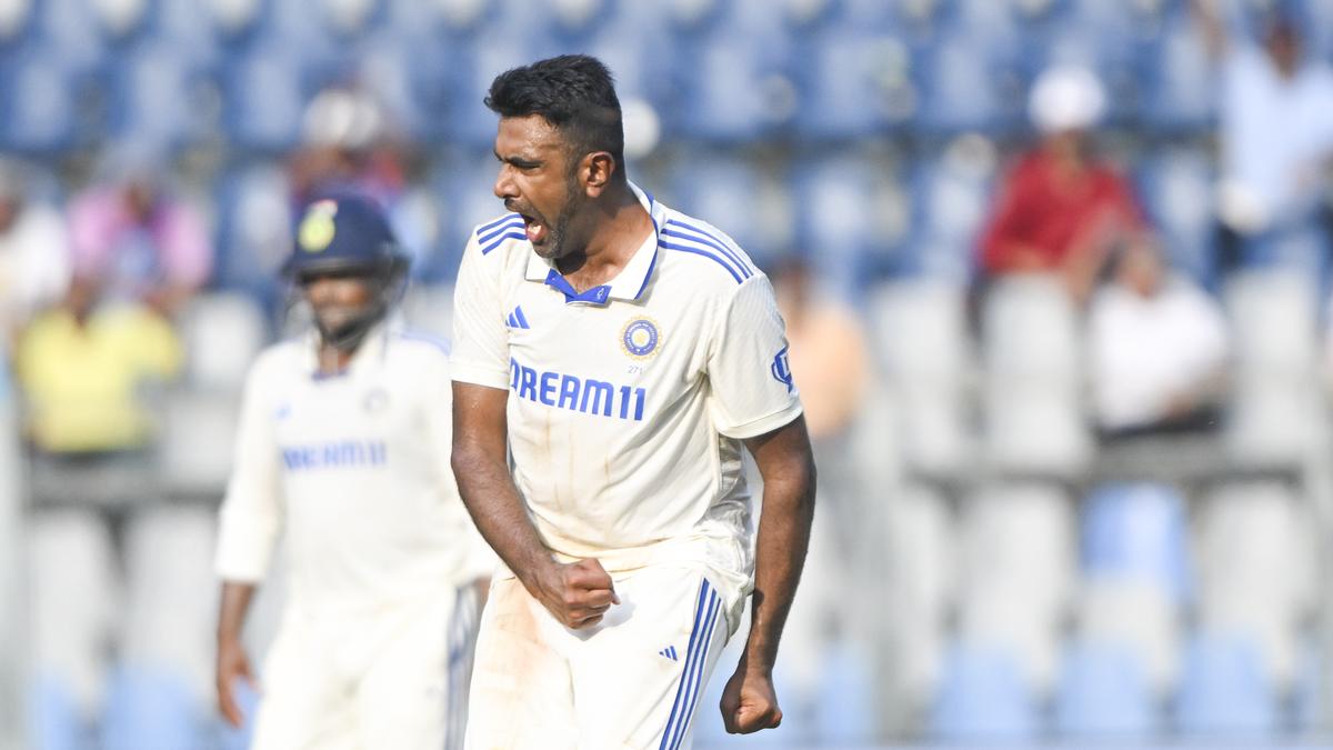 Gavaskar criticises timing of Ashwin’s retirement, says he left India one short