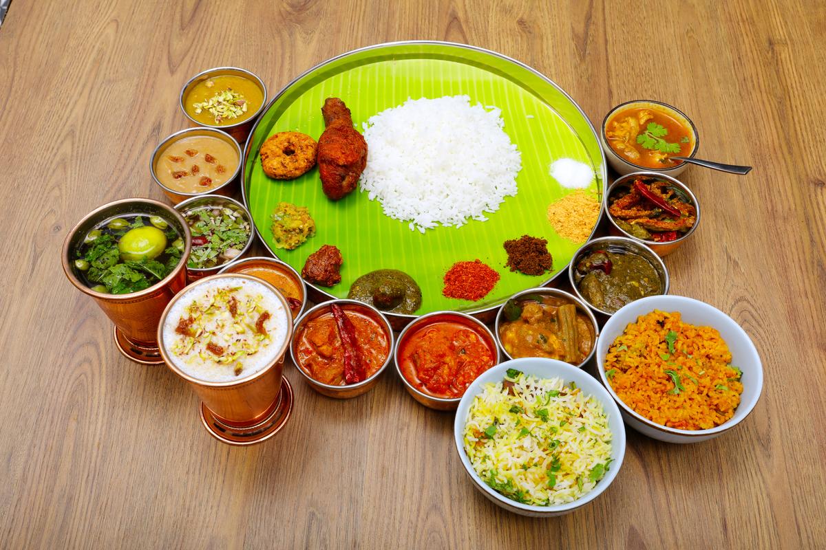 Rajabhojanam thaali (veg and non-veg)