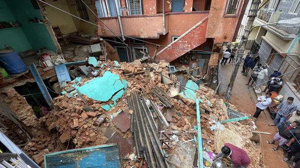 Three storey building collapses in Bengaluru’s Mamulpet, none hurt