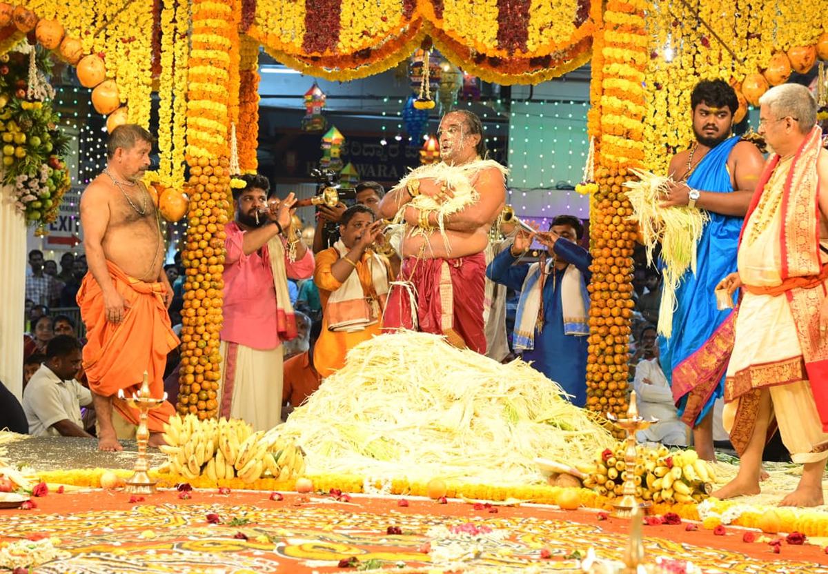 Nagamandala, is a unique worship tradition of Karnataka’s coastal belt.  