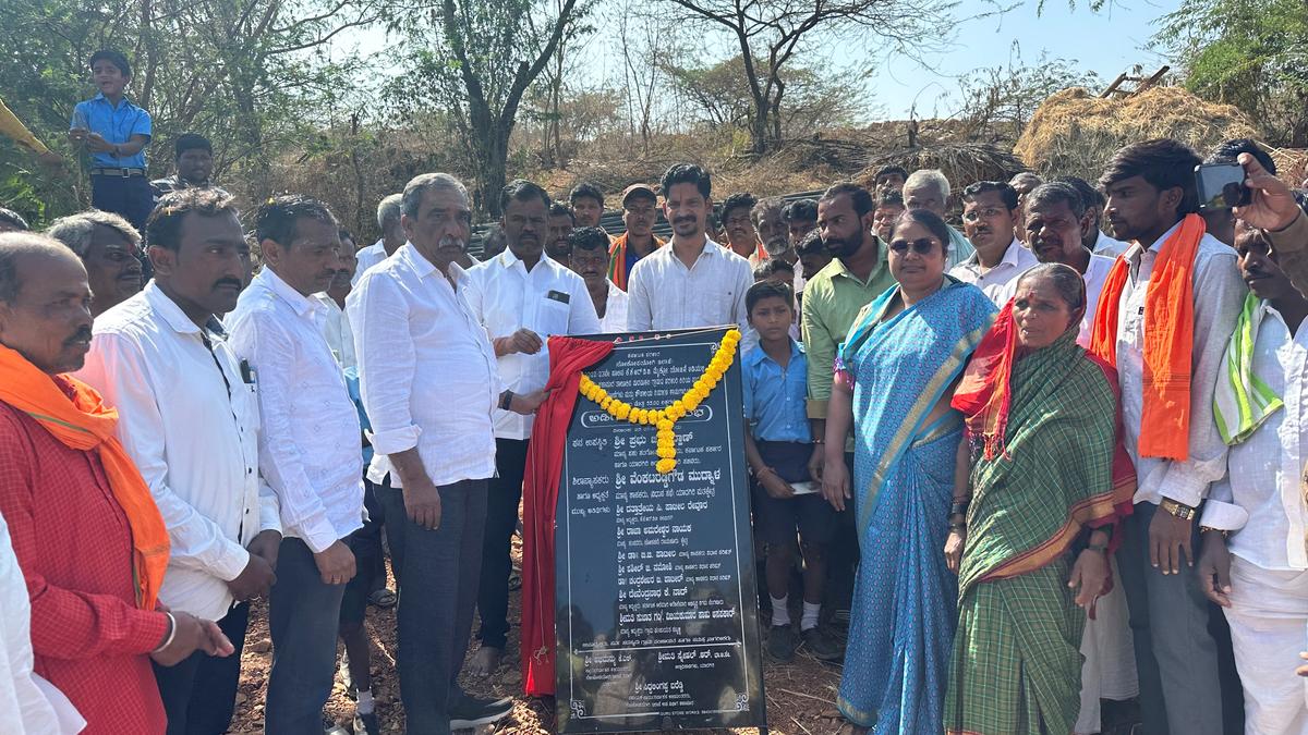 Use govt. sops to bring in changes in your family and country, says MLA