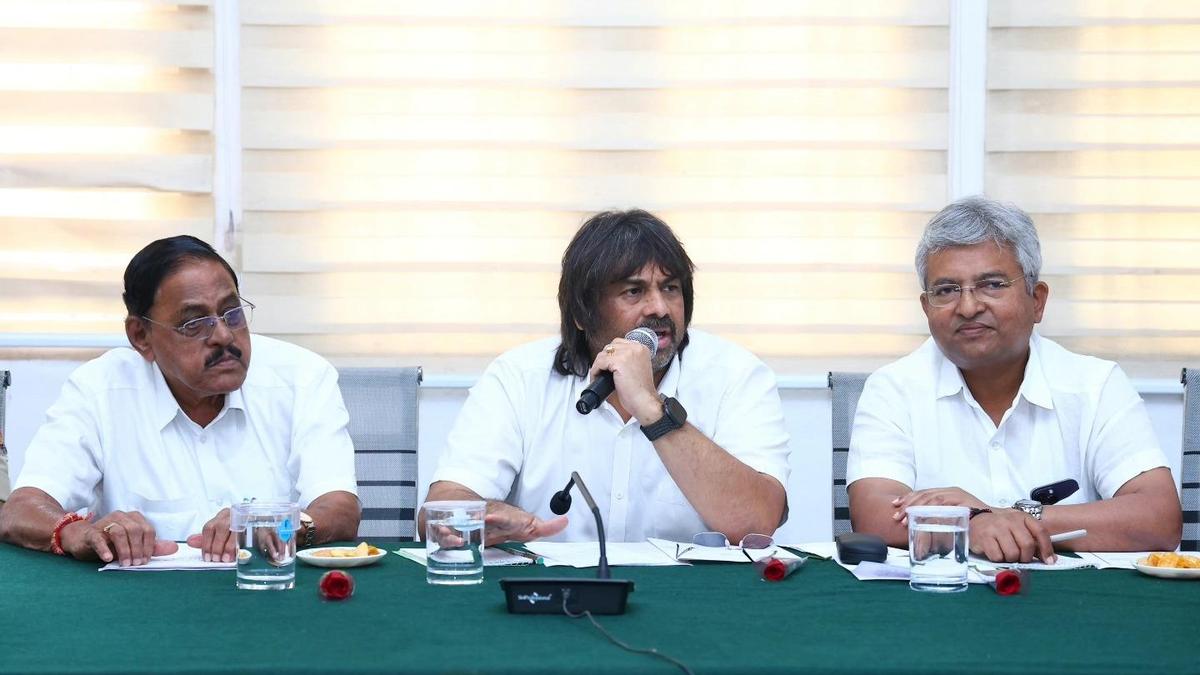 Bhadra waters for summer cultiviation from January 3