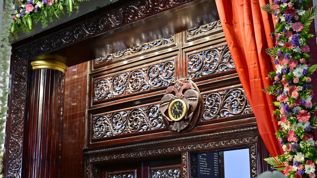 Karnataka CM unveils new rosewood doors at entrance of Assembly hall