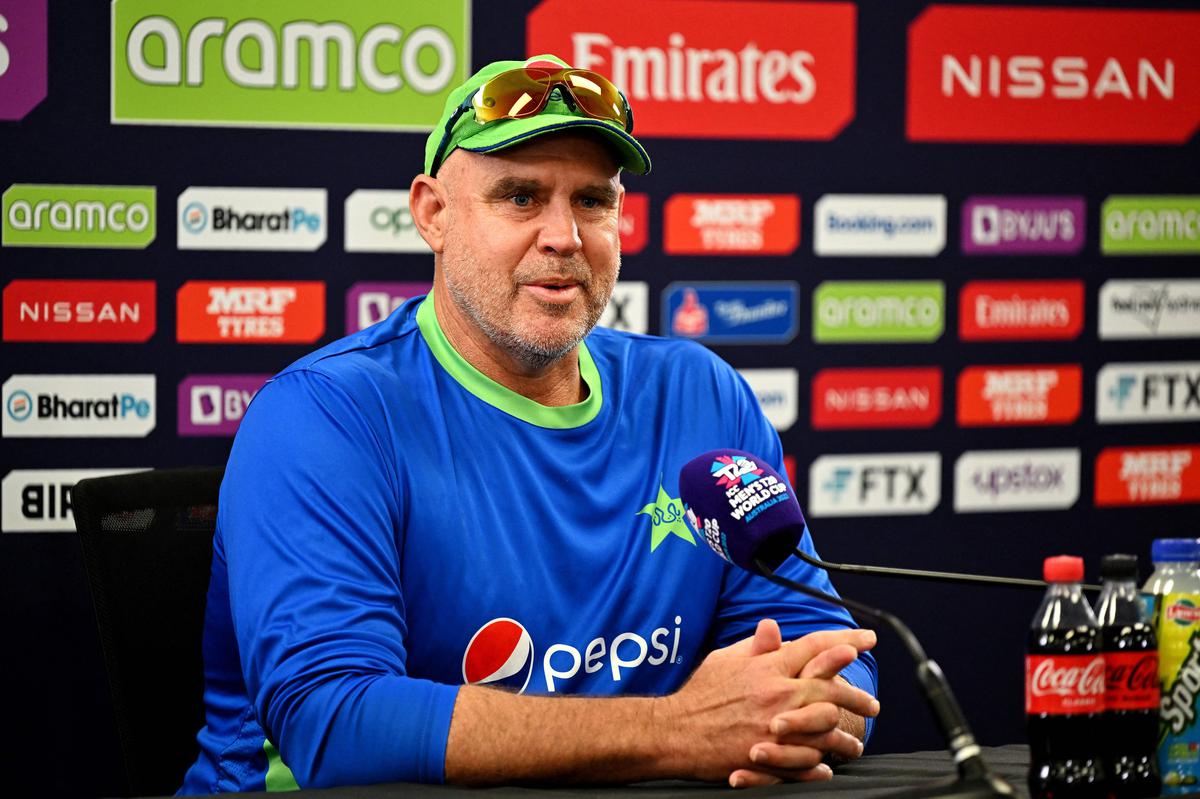 T20 World Cup | Would like to play against India in final, says Pakistan mentor Hayden