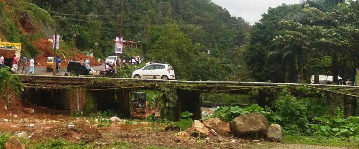 Cheruthoni Bridge in Idukki before the 2018 August flood