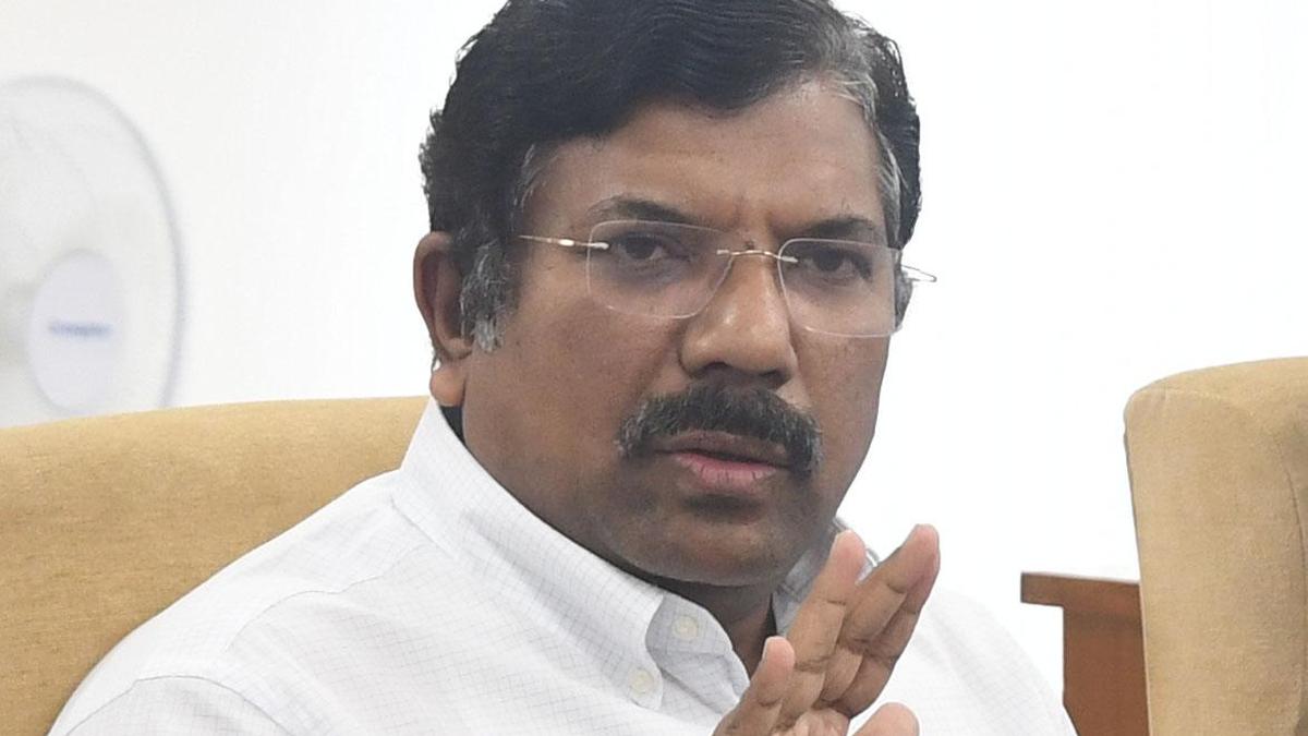 DMK demands reinstatement of N. Muruganandam as Tamil Nadu Chief Secretary