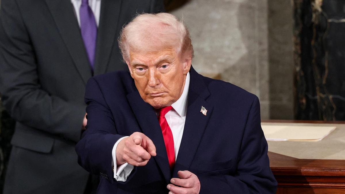 Trump says Pakistan PM told him ‘35 million people would’ve died’ if he didn’t end India-Pakistan conflict