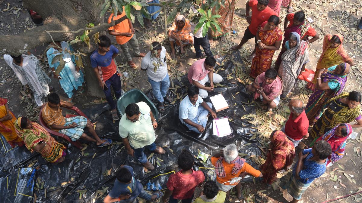 In Bengal’s Murshidabad, scars from a communal fireplace