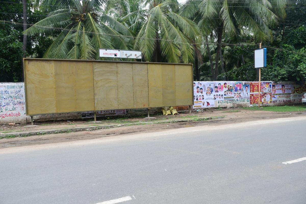 Unique measure to protect public walls from getting defaced