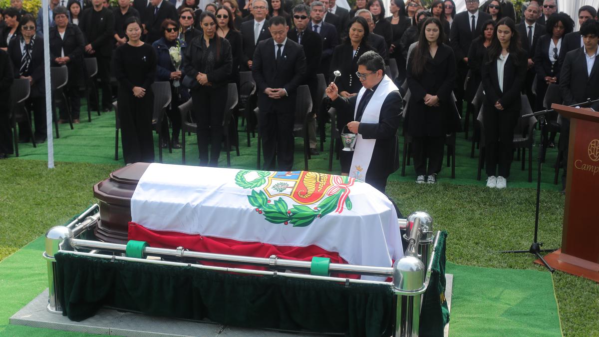 Polarising ex-Peruvian President Alberto Fujimori buried after 3 days of national mourning