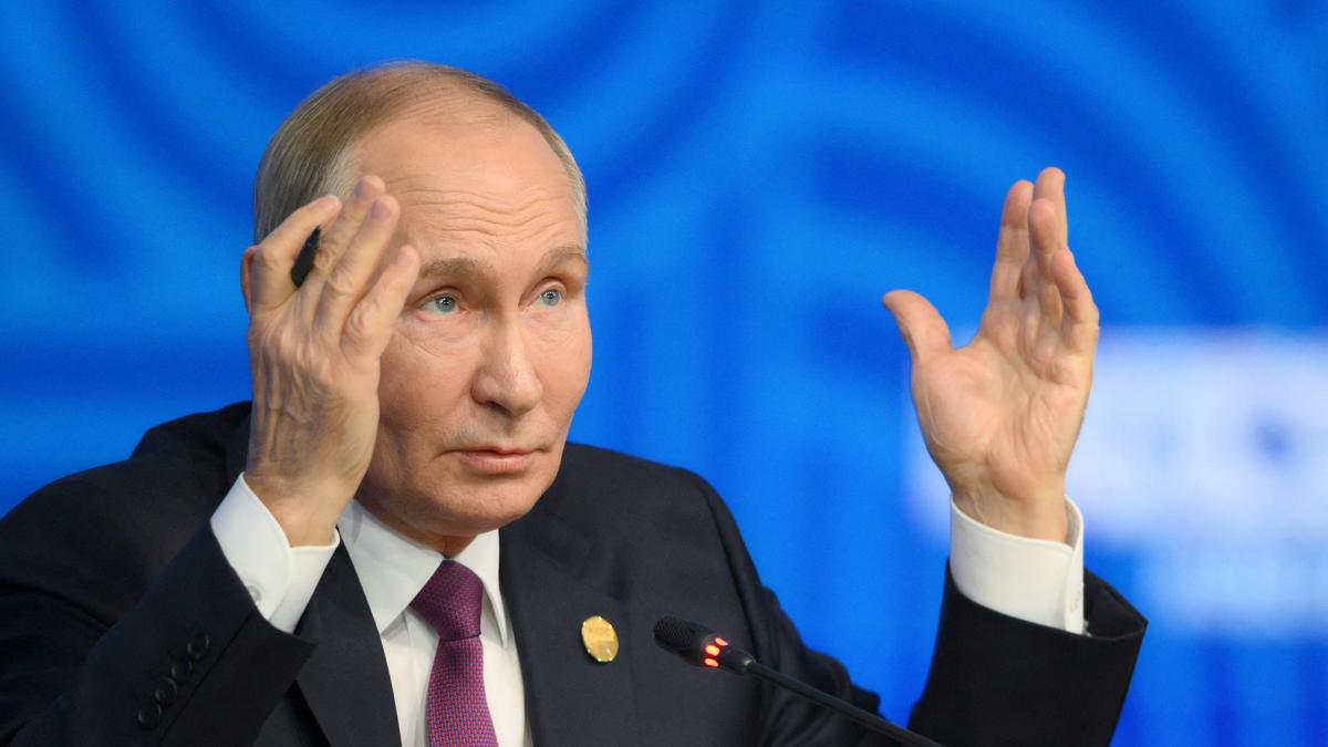 Putin warns against ‘illusory’ attempts to defeat Russia