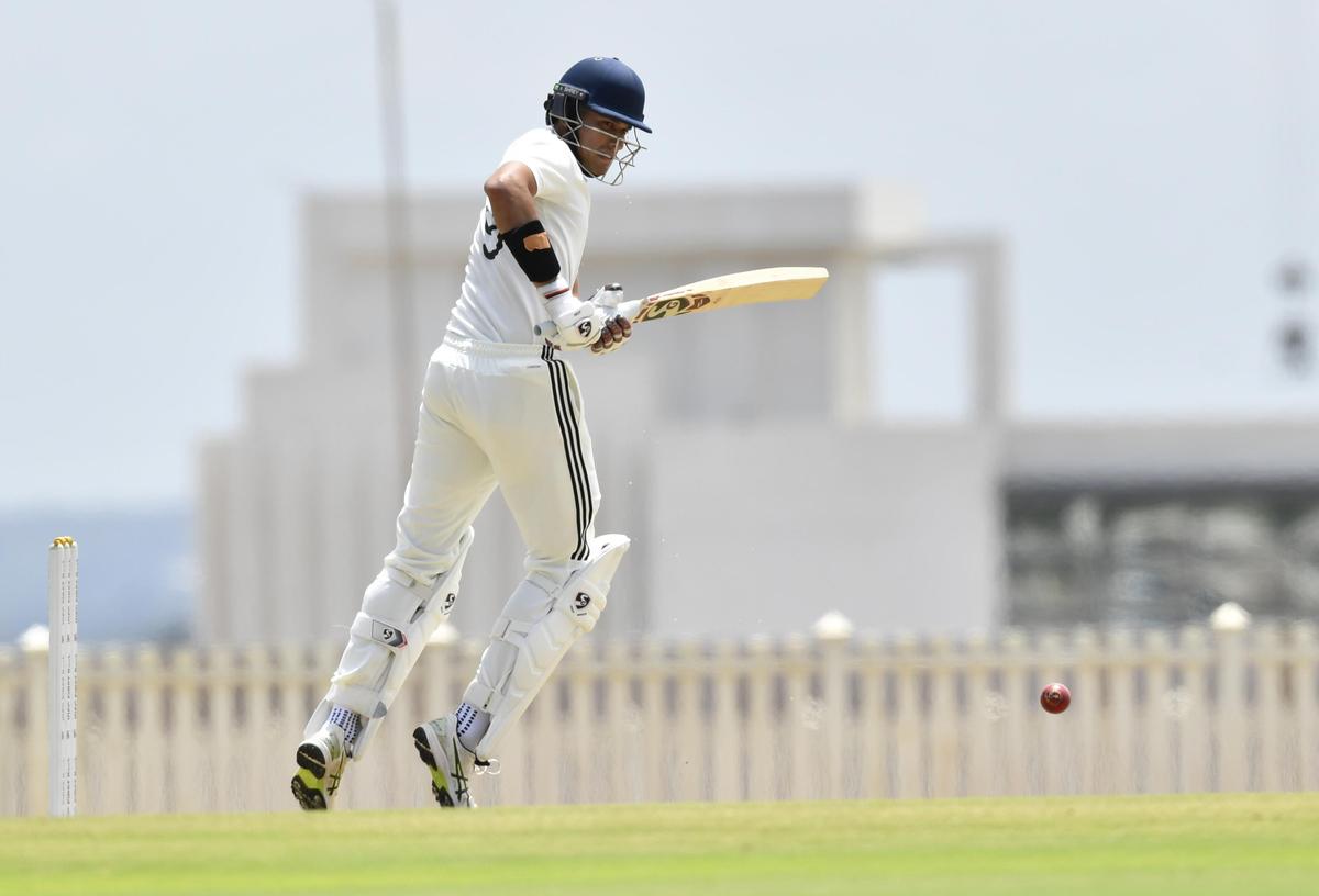 Aarya Desai should play an important role for Gujarat, specially after his century in the first game against Assam. 