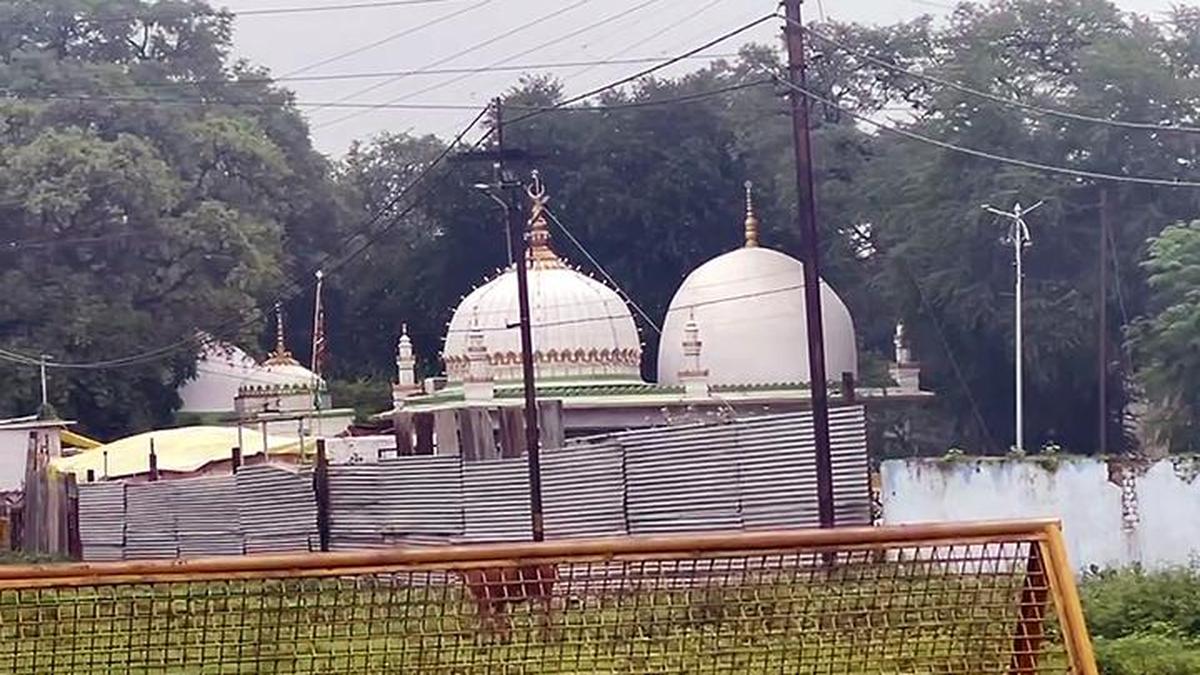 Ahead of April 2 hearing, MP High Court judges inspect Bhojshala Temple-Kamal Maula Mosque site