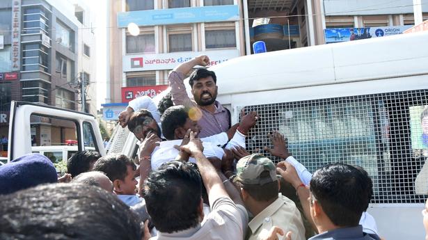 Black flags waved at Chief Minister Bommai in Kalaburagi