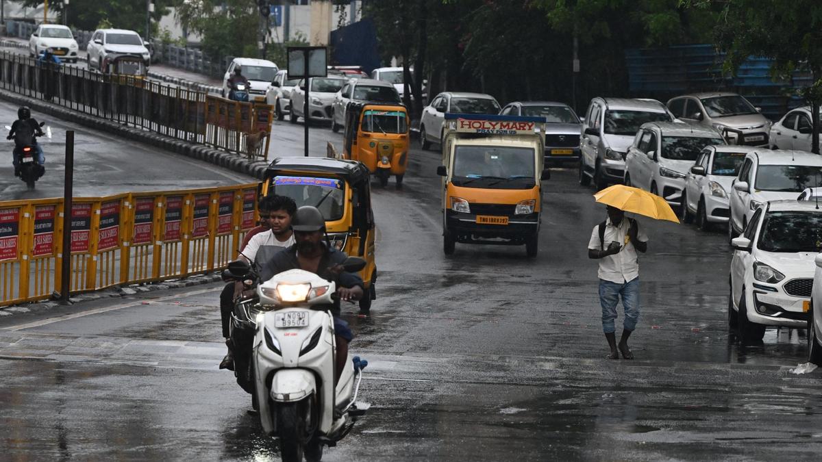 Rains to persist over T.N. till May 17; RMC monitors Bay weather system