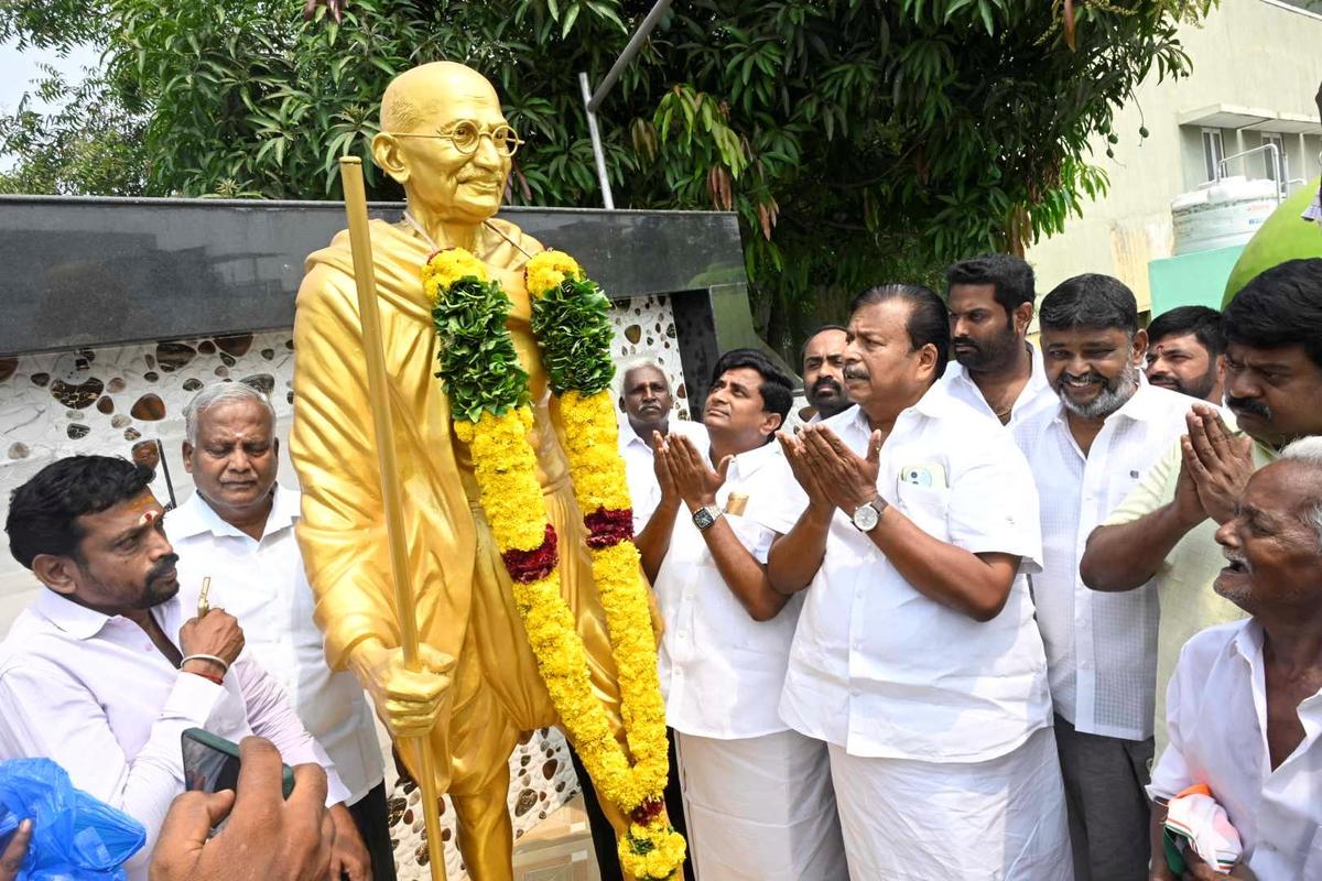 Tamil Nadu Assembly polls: Congress functionaries stage protest seeking change of Erode (East) nominee