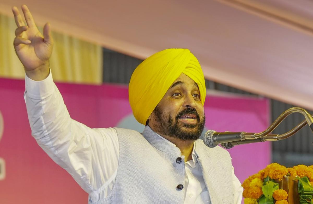 Opposition flays Punjab CM over his absence from President’s reception event