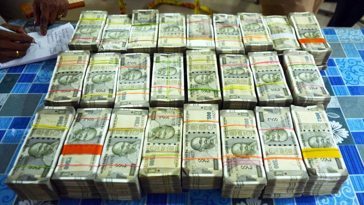 Enforcement units seize ₹2.49 crore, liquor and register hundreds of MCC violations in Thoothukudi