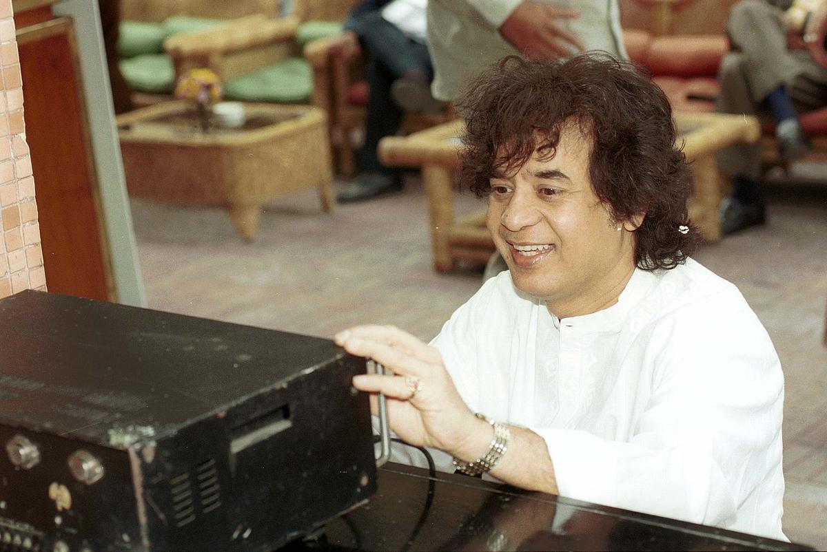 12 USTAD ZAKIR HUSSAIN 12 12 DEL