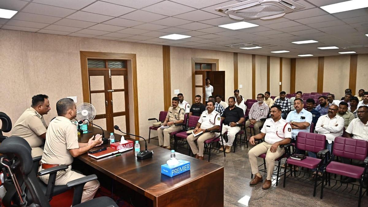 Ban on heavy vehicles during peak traffic hours in Belagavi, private buses told to park, pick-up and drop in designated locations