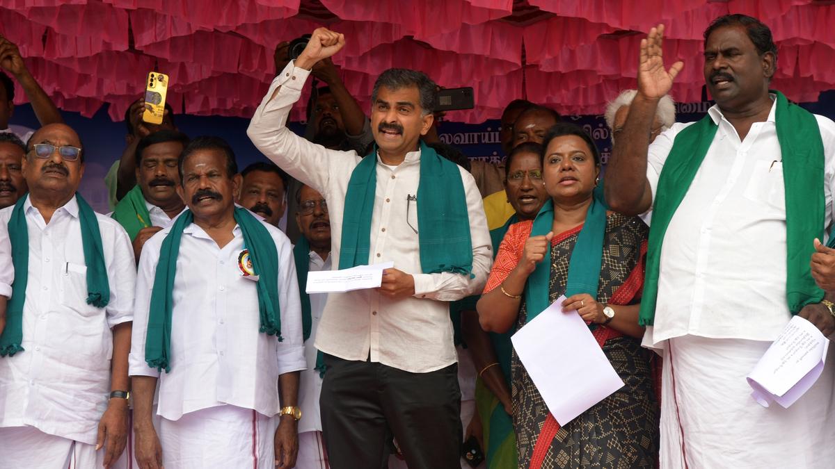 Centre metes out step-motherly treatment to T.N.: Durai Vaiko