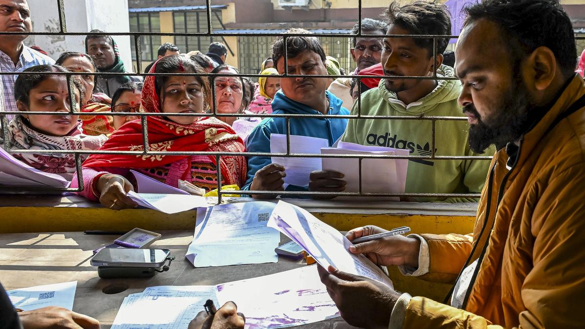 Supreme Court asks judicial officers to be deployed for West Bengal SIR