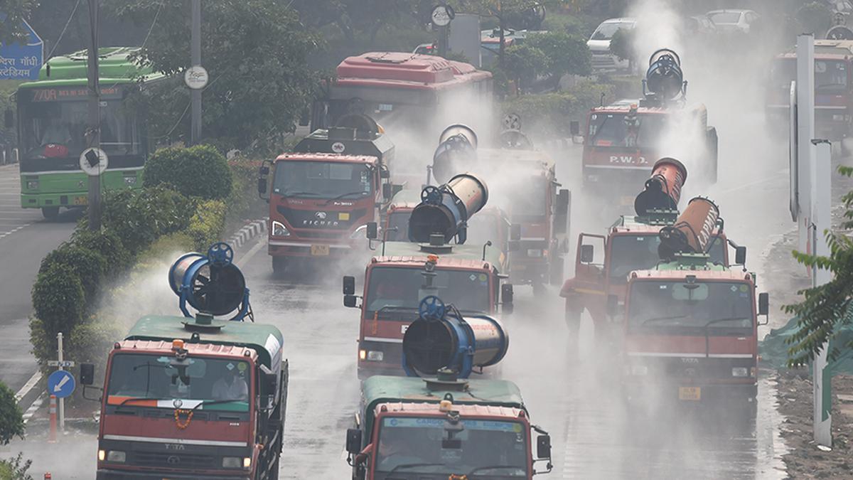 Delhi Environment Minister calls meeting of depts for effective implementation of air pollution control plan