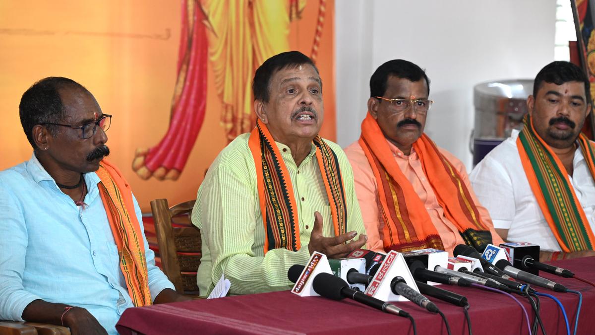 Union govt. should take steps to protect minority Hindus in Bangladesh: VHP