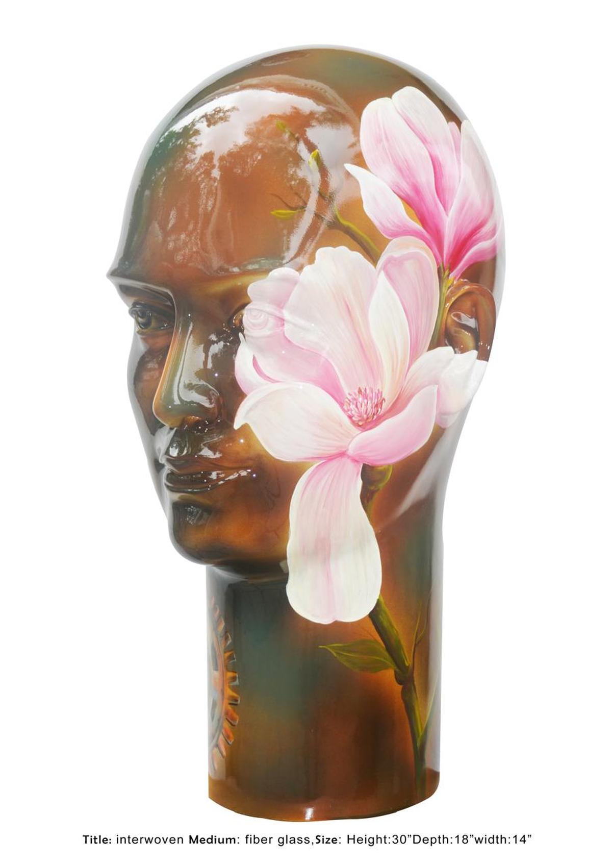 शो में प्रदर्शित की जाने वाली कलाकृतियाँ शो में प्रदर्शित की जाने वाली कलाकृतियाँ