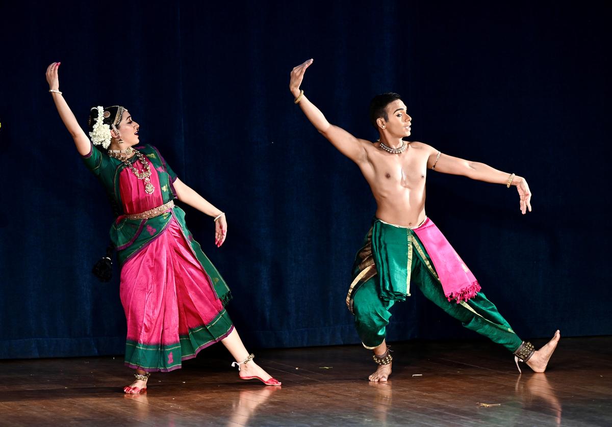 The duo exhibited seamless movement co-ordination