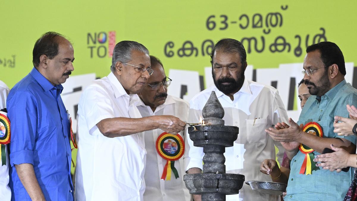 Kerala State School Arts Festival: CM stresses role of art festivals in promoting love, communal harmony