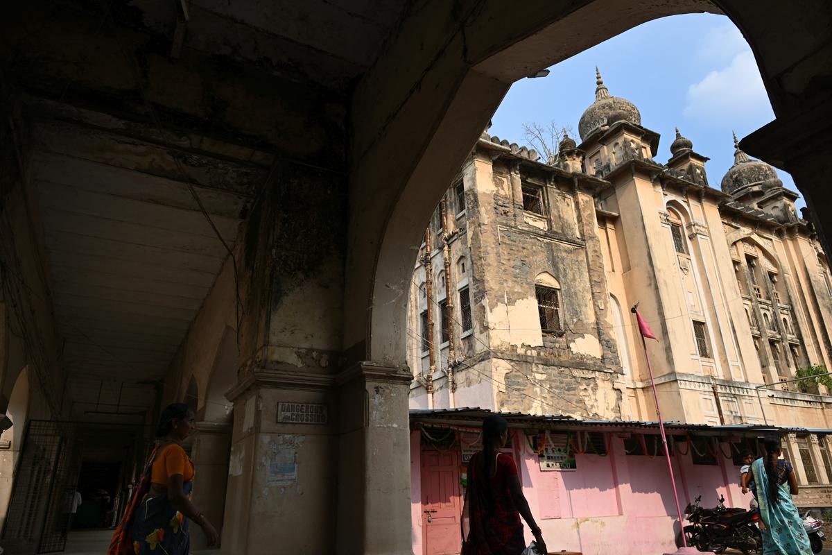 The current Osmania General Hospital in Hyderabad.