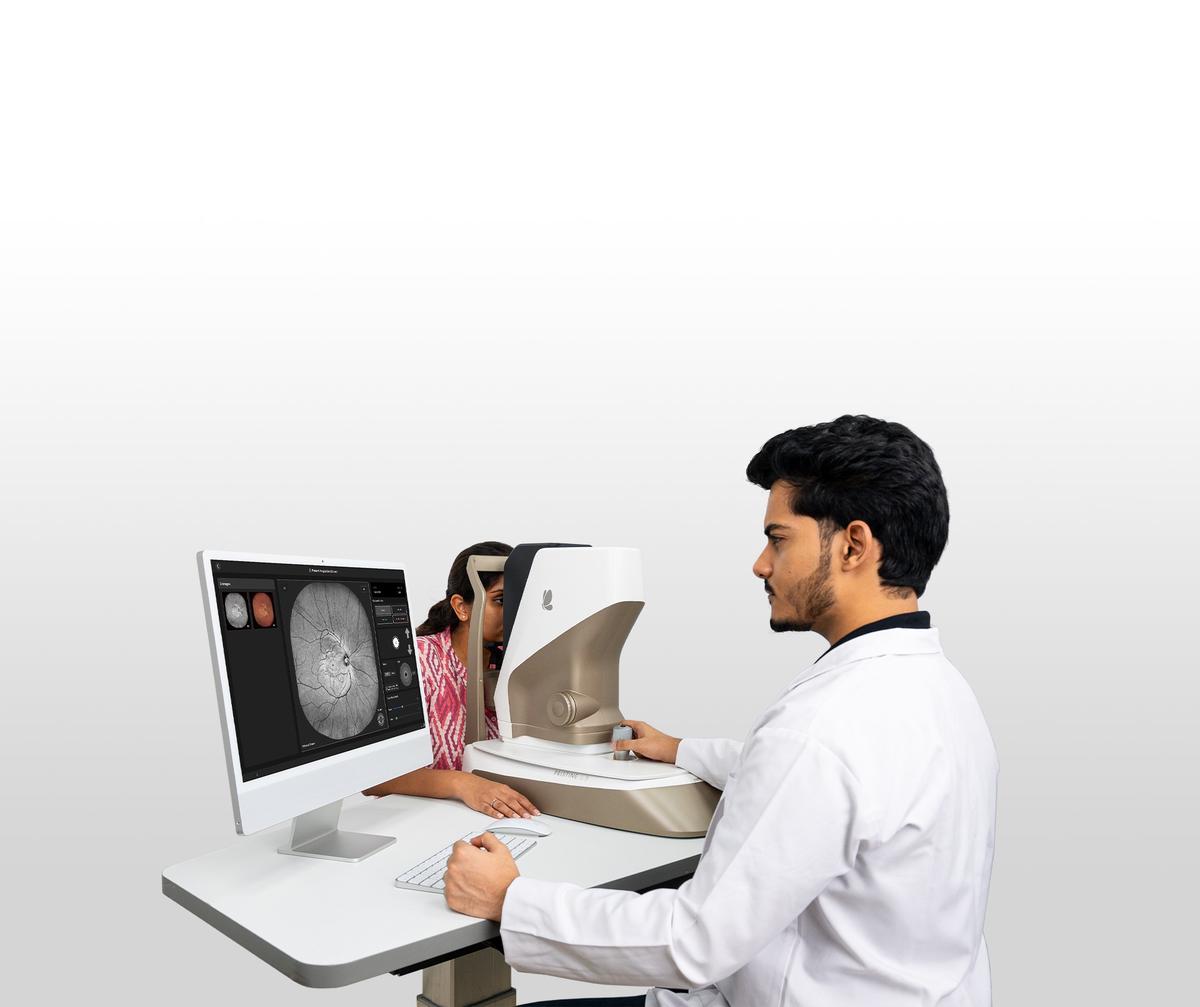 P1.5 -The world’s first ultra-widefield retinal imaging device capturing a 125° field of view through pupils as small as 1.5 mm, non-mydriatic, high-resolution, and artifact-free. P1.5 -The world’s first ultra-widefield retinal imaging device capturing a 125° field of view through pupils as small as 1.5 mm, non-mydriatic, high-resolution, and artifact-free.