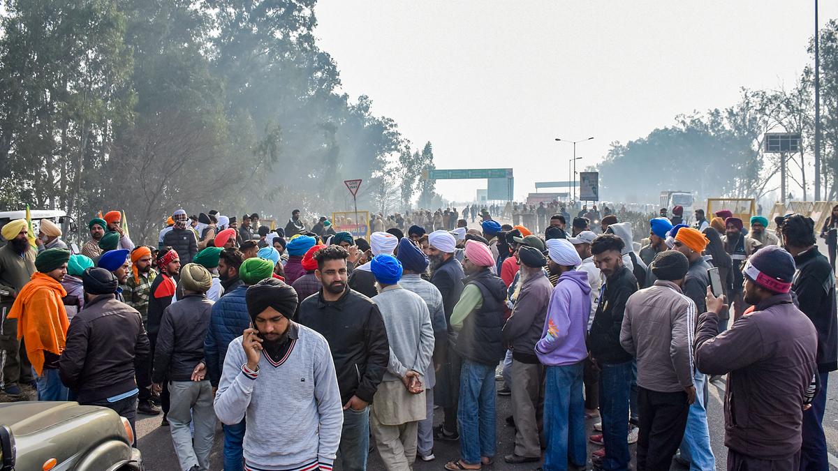 Farmers’ protest LIVE Updates | ‘Delhi Chalo’ march begins; Punjab-Haryana borders fortified